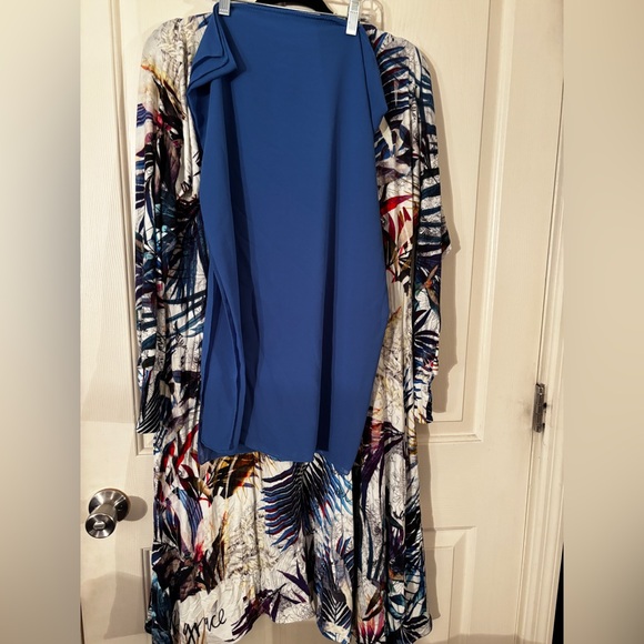 3 Piece Abaya Tunic and Khimar Bundle - Picture 8 of 12